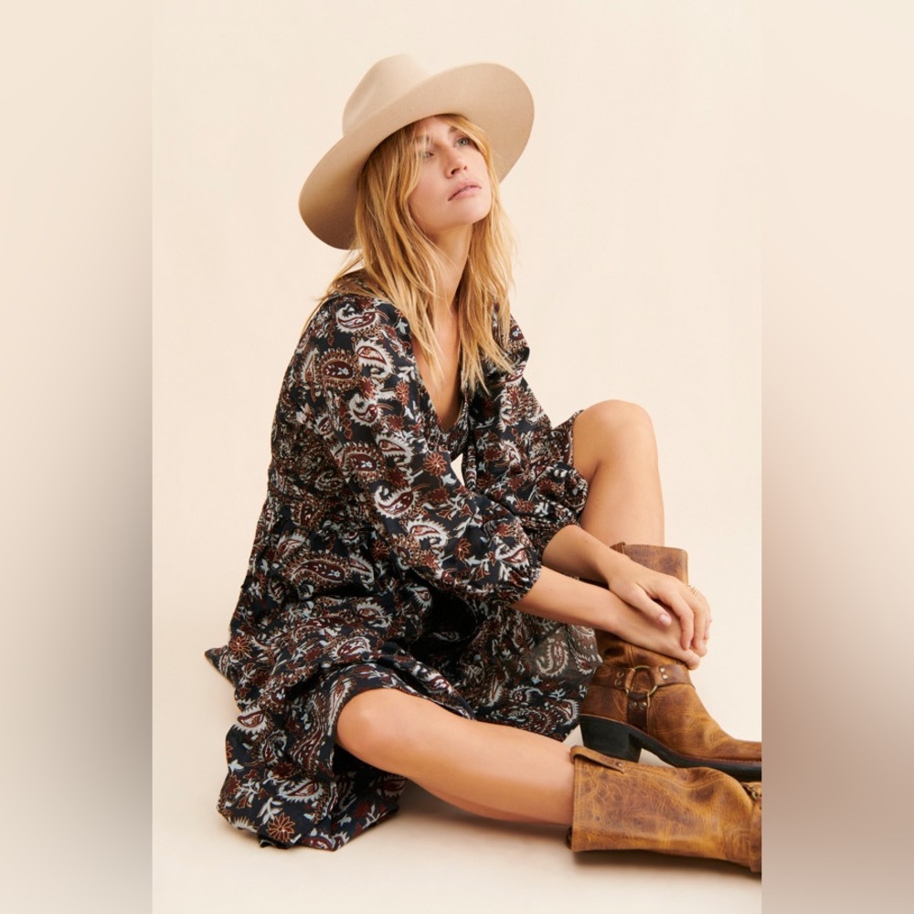 Cleobella‎ Carly Paisley Dress